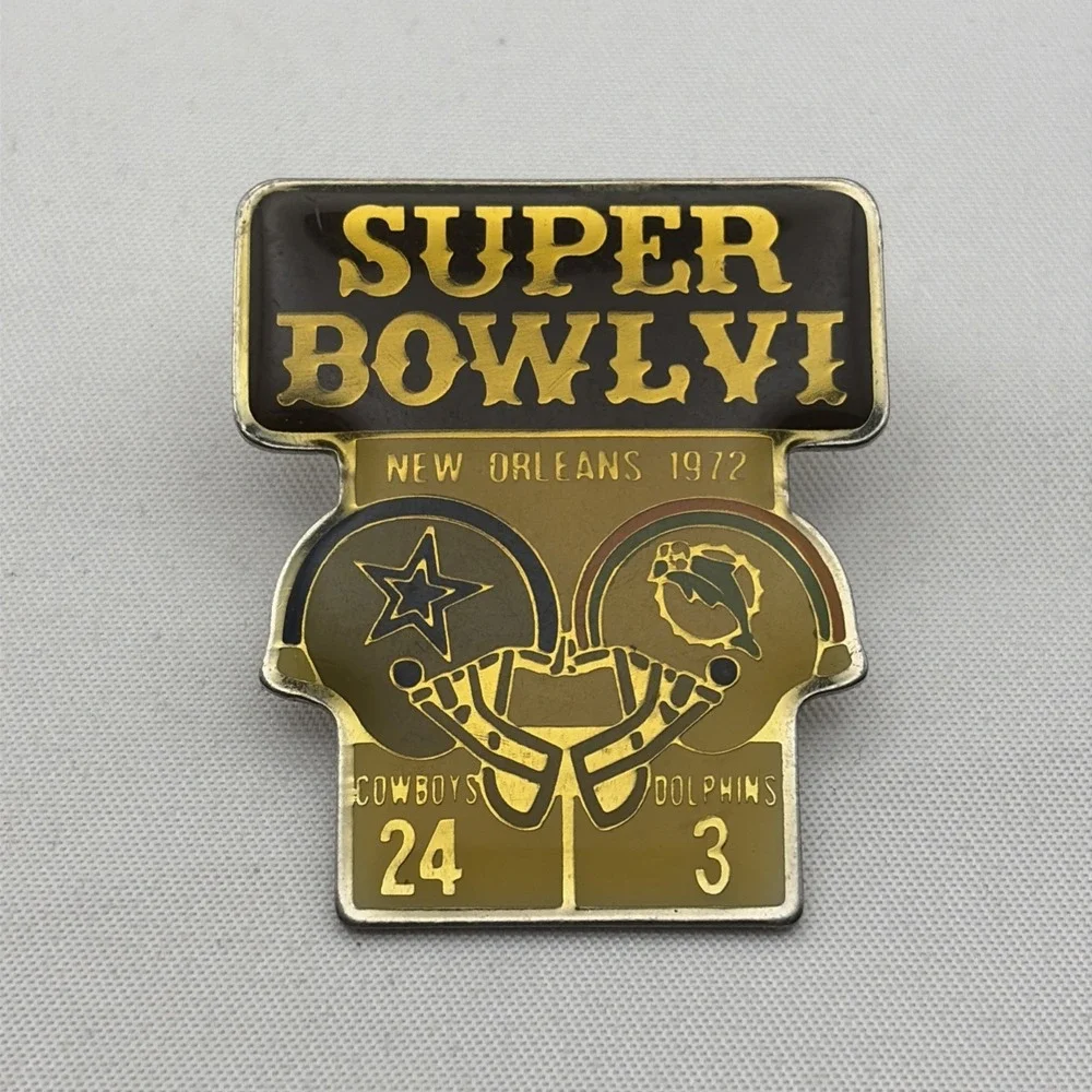 Starline Super Bowl VI Dallas Cowboys Miami Dolphins NFL Lapel Hat Pin